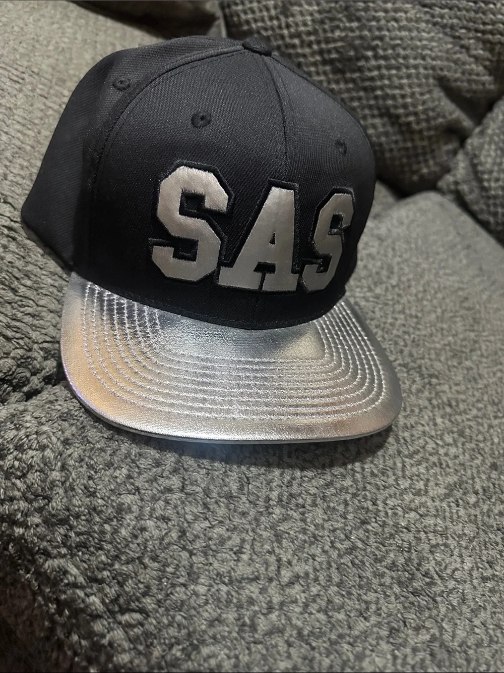 Spurs Team issued Snapback Cap with Silver Metallic Brim & SAS Patch
